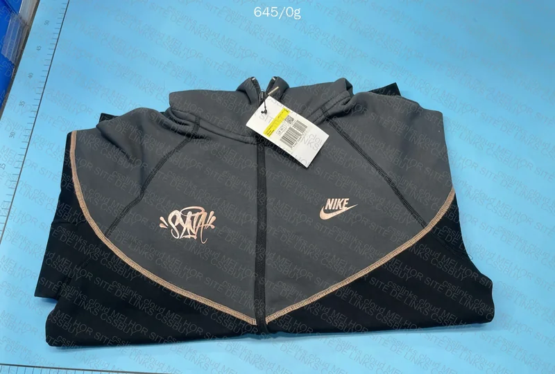 Nike Tech syna gl? 6