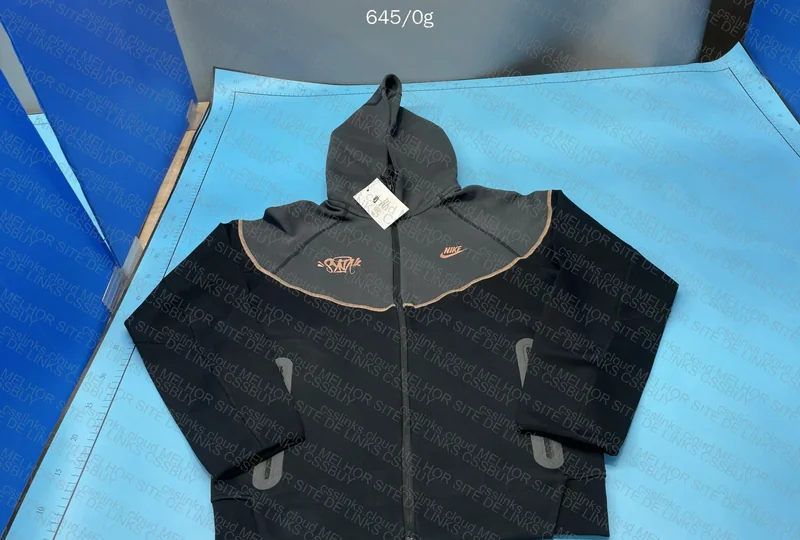 Nike Tech syna gl? 7
