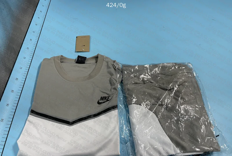 Nike Tech Verao 4