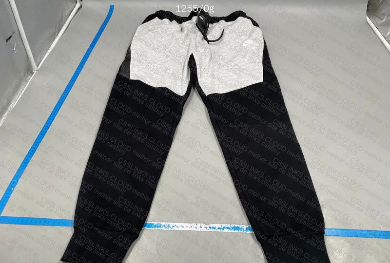 Nike TechFleece 2