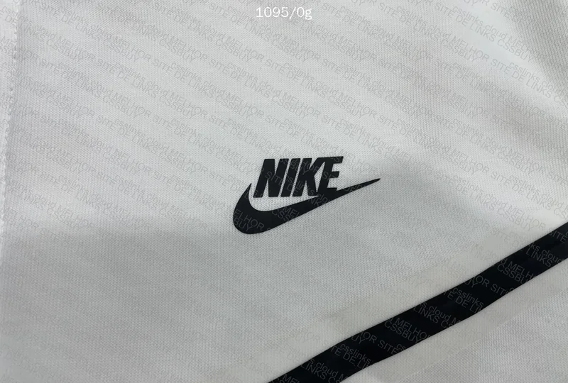 Nike TechFleece White 2