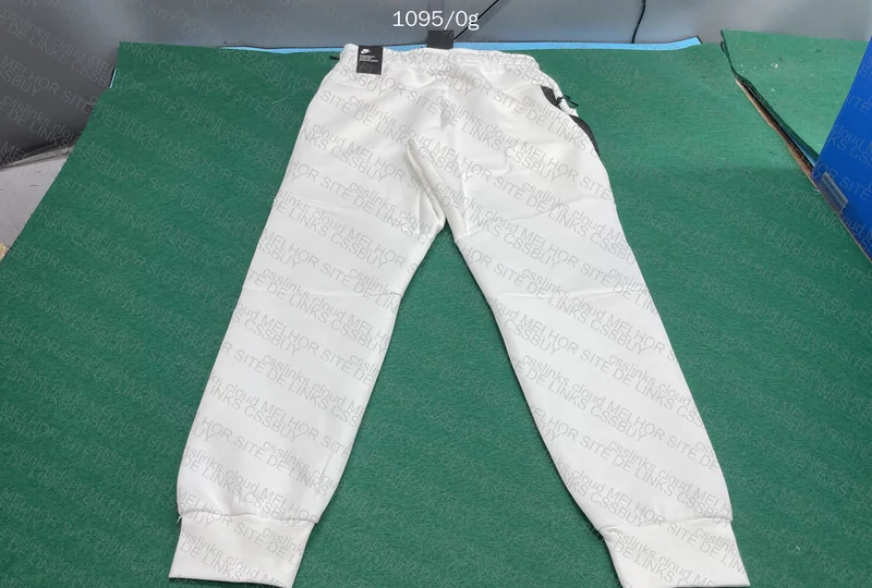 Nike TechFleece White 6