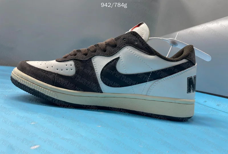 nike terminator low 4