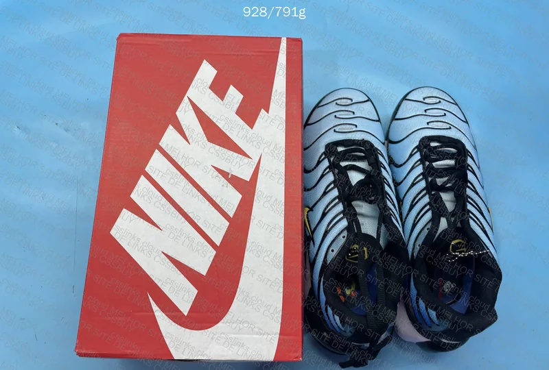 nike tn *alguem ajuda*Color hyper blue 2018