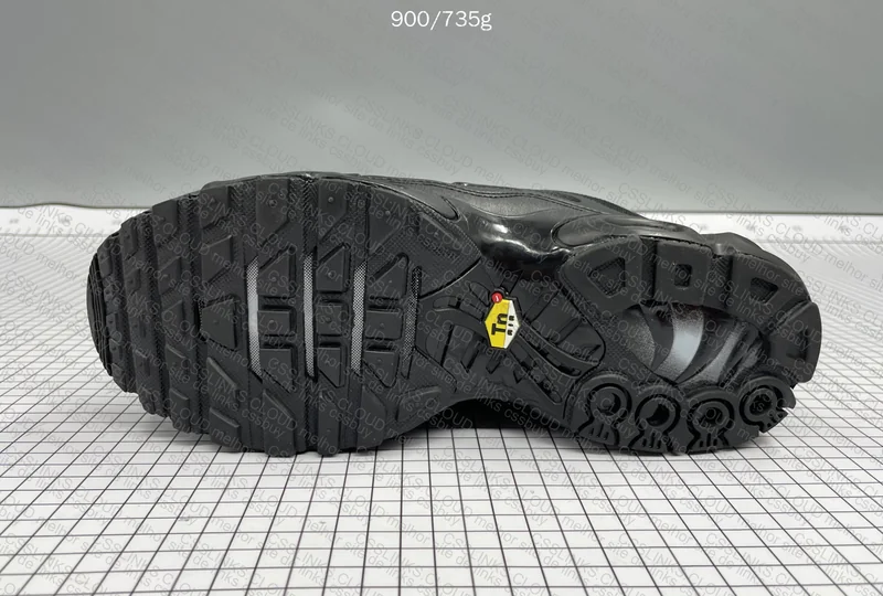 Nike Tn All Black 8