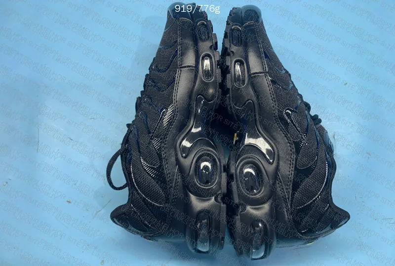Nike TN all black