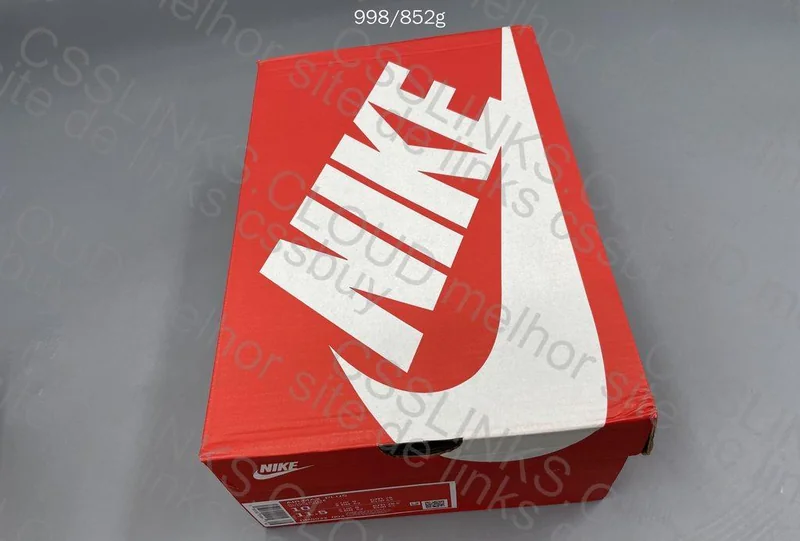 Nike TN White/Black 3