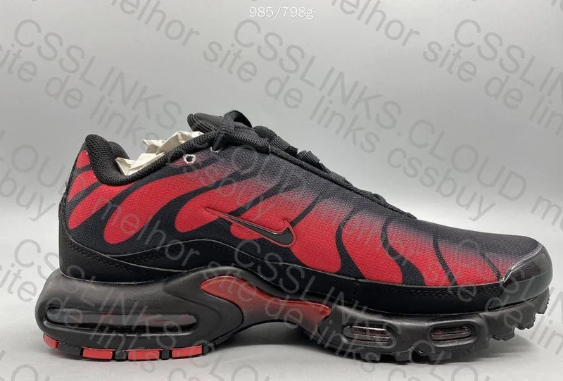 NIKE TN BRED REFLECTIVE 7