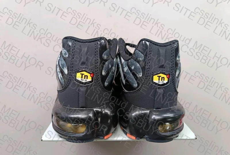 Nike TN Camouflage, GL? 4