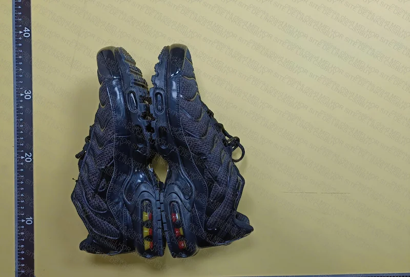 Nike TN Black (GL?) 6