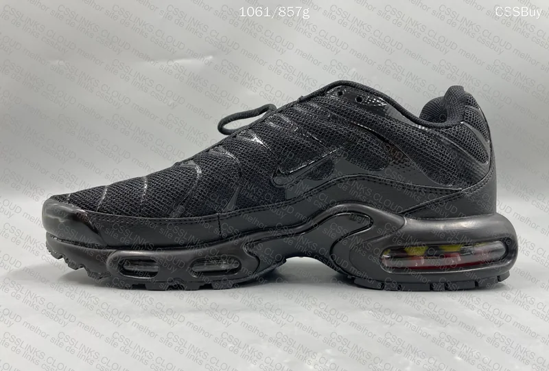 Nike TN Triple Black 3
