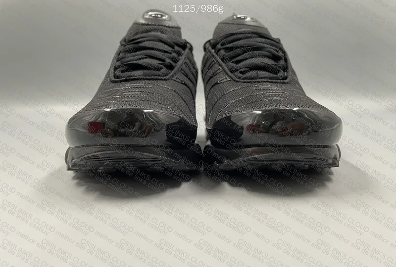 Nike TN Triple Black 5