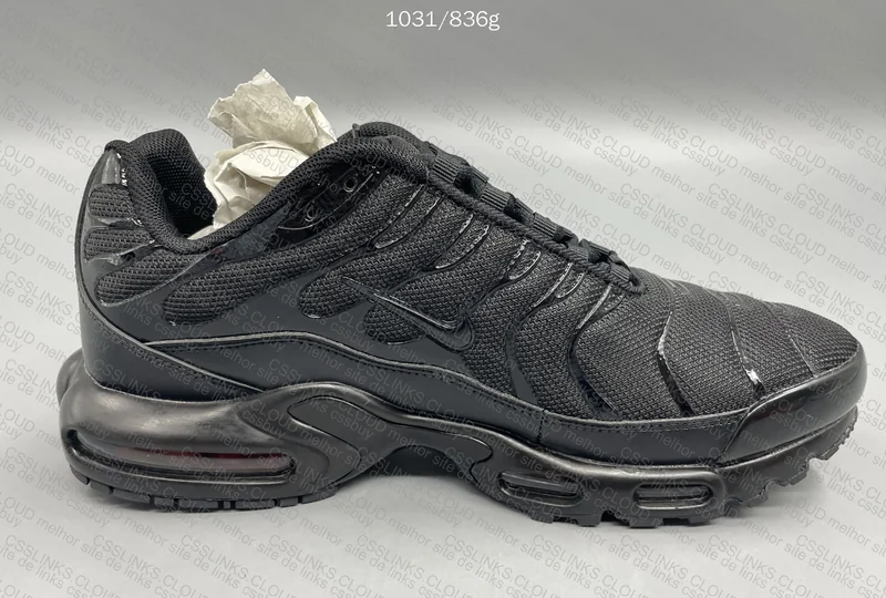 NIKE TN TRIPLE BLACK 4