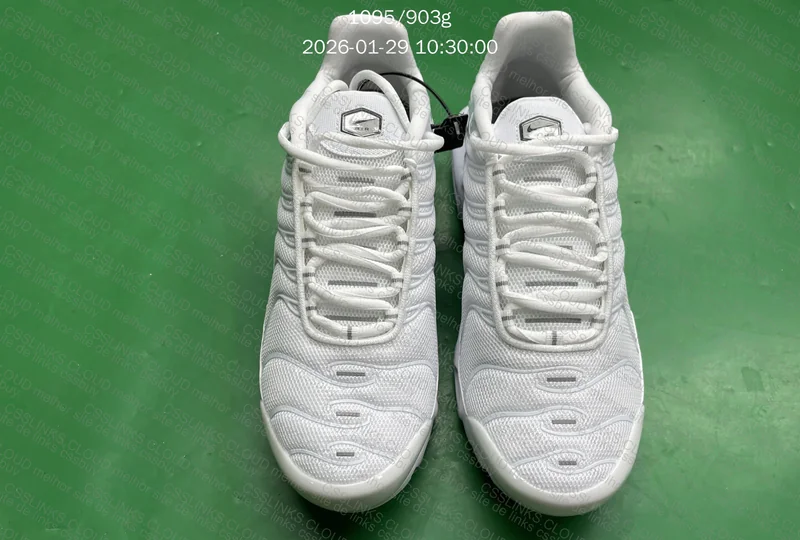 Nike TN Triple White 4