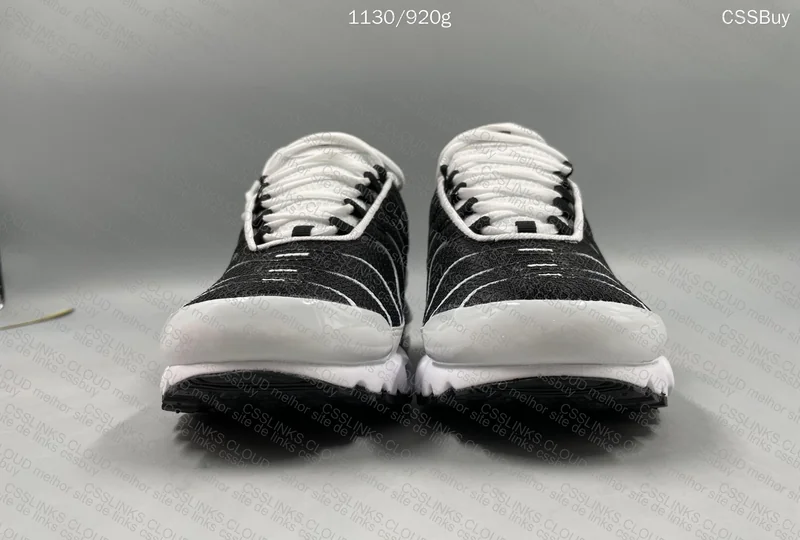 Nike TN UMKAO 8