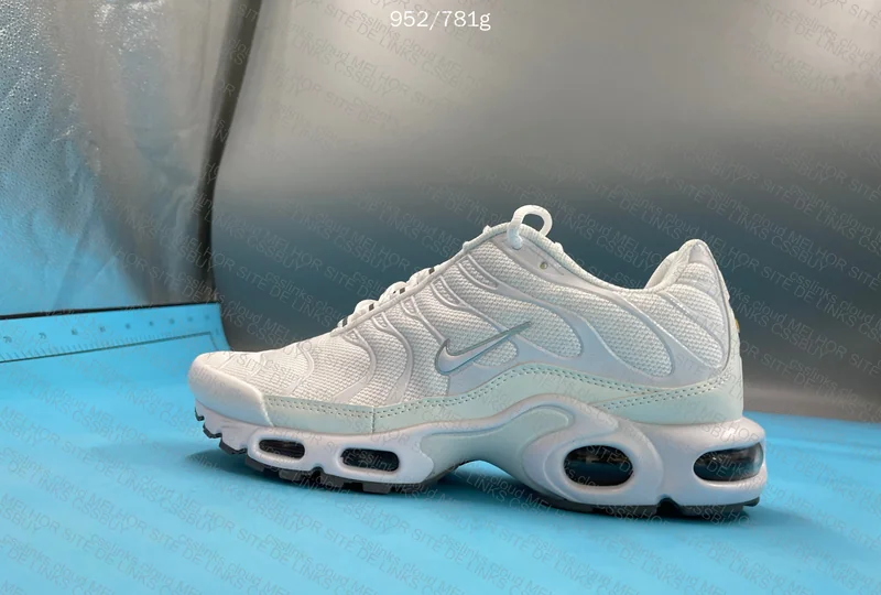 NIKE TN WHITE ⬜ 6