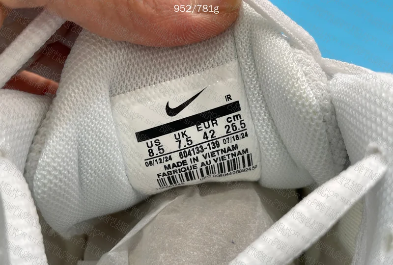 NIKE TN WHITE ⬜ 8