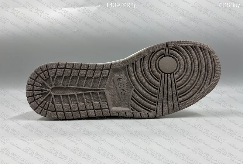 Nike Travis Reverse Mocha