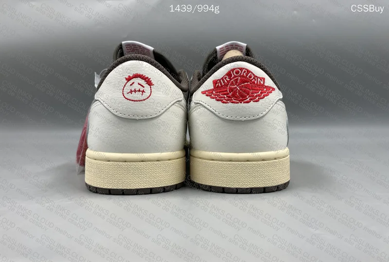 Nike Travis Reverse Mocha 2