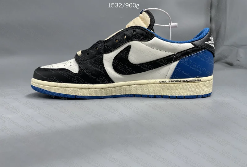 Nike Travis Scott Air Jordan 1 Low 5