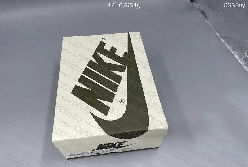 Nike Travis Scott Olive ZOK 8