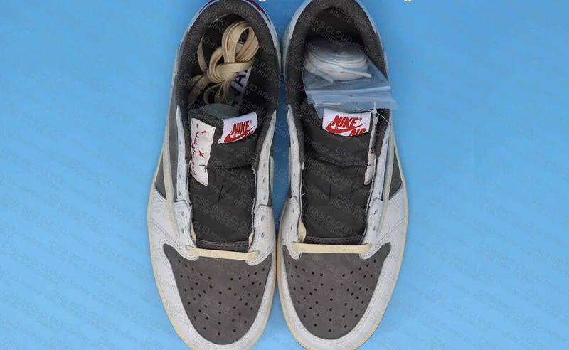 Nike Travis Scott - reverse mocha
