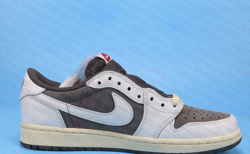 Nike Travis Scott - reverse mocha 7