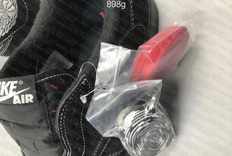 Nike Travis Scott x Air Jordan 1 Low Black Phantom 4