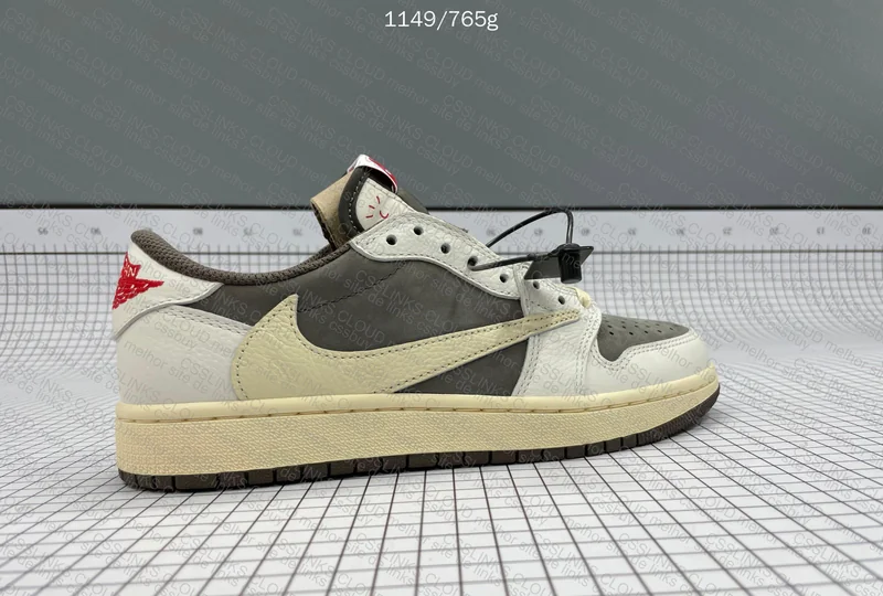 Nike Travis Scott x Air Jordan 1 Low Reverse Mocha 4
