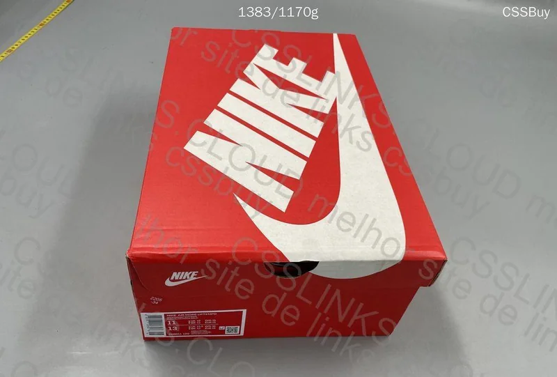 Nike uptempo 5