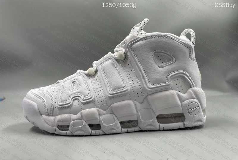 ⚪Nike Uptempo Triple White 6
