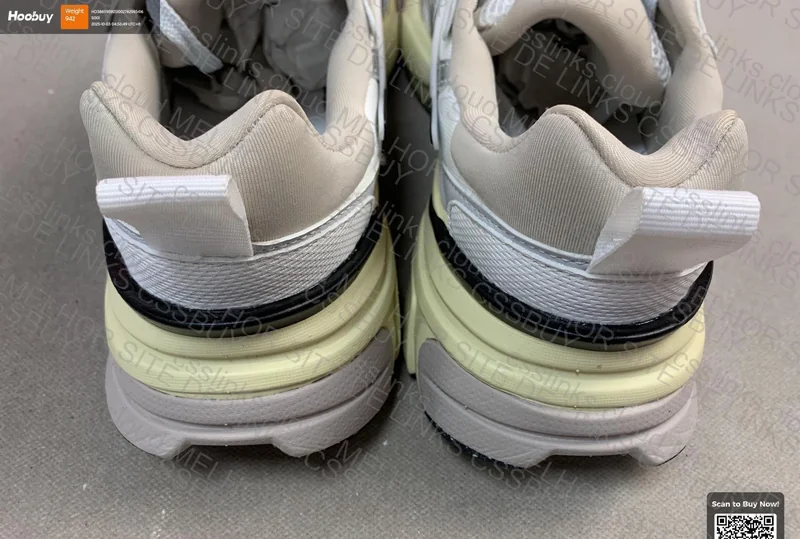 Nike V2K RUN 3