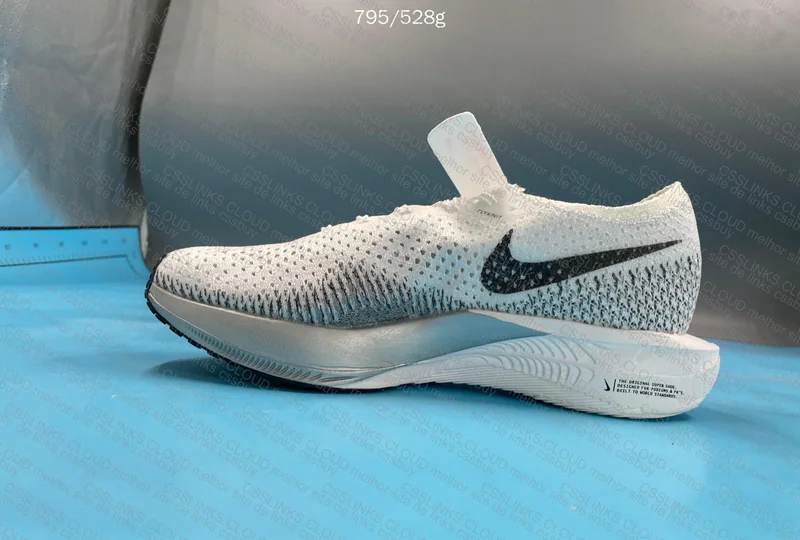 nike vaporfly 3