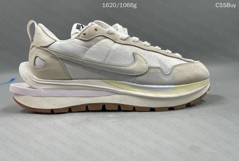 Nike Vaporwaffle X Sacai 7