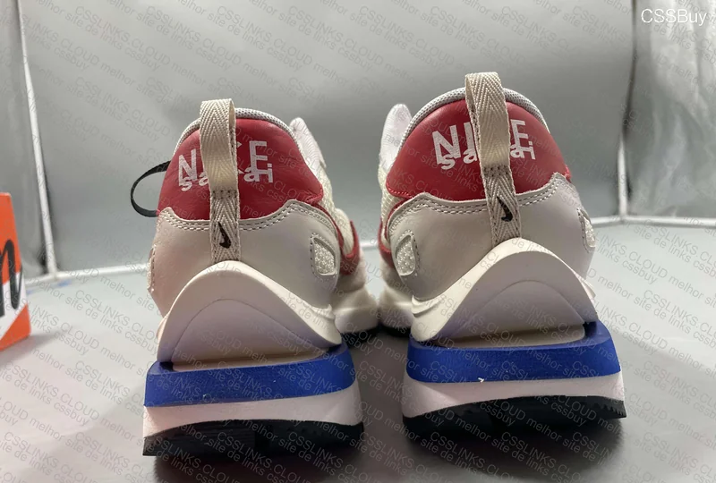 nike vaporwafle X sacai 2