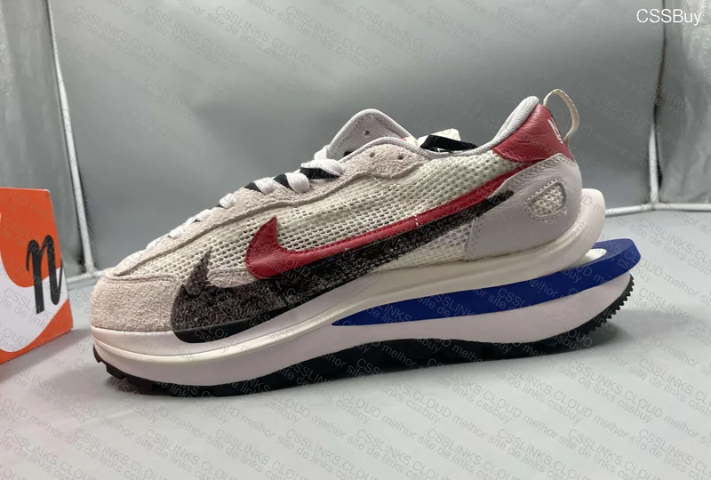 nike vaporwafle X sacai 8