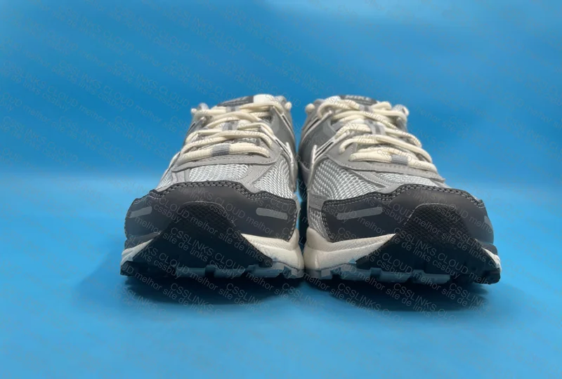 Nike Vomero 7
