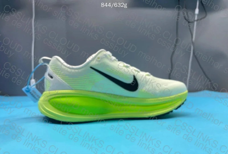 Nike Vomero 18 4