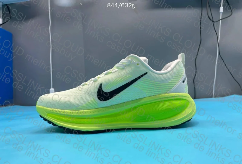 Nike Vomero 18 7