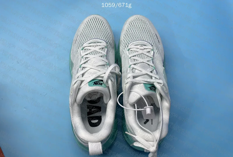 Nike Vomero 18 2