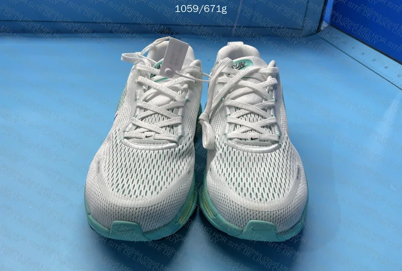 Nike Vomero 18 3