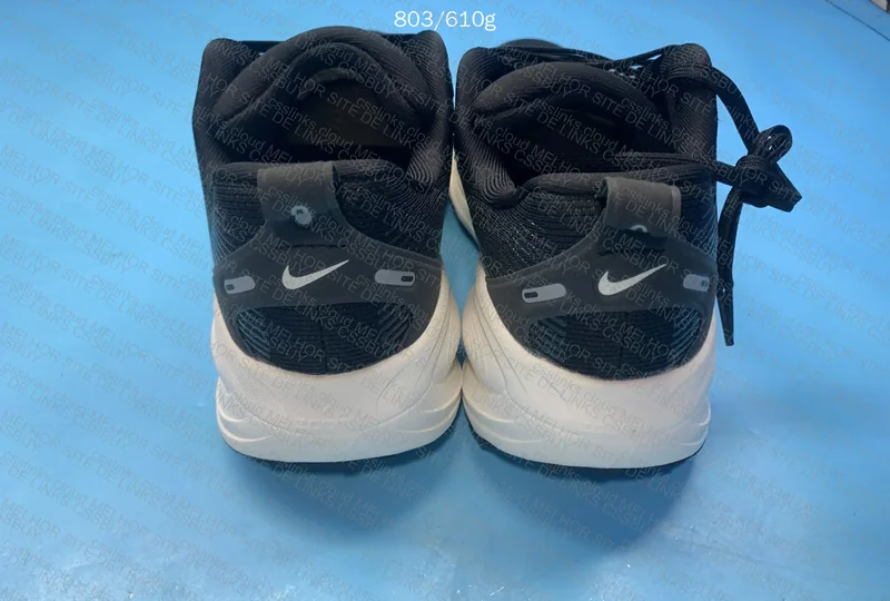 Nike Vomero 18 4