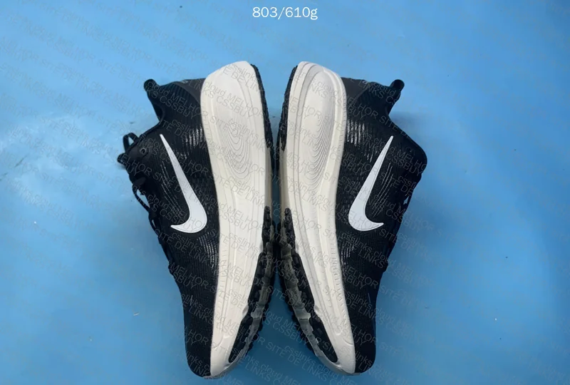 Nike Vomero 18 6
