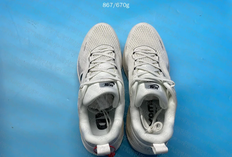 Nike Vomero 18 (OVO Snkrs)