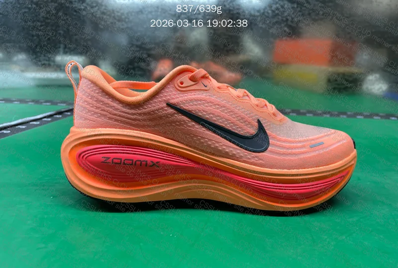 nike vomero 18 plus 4