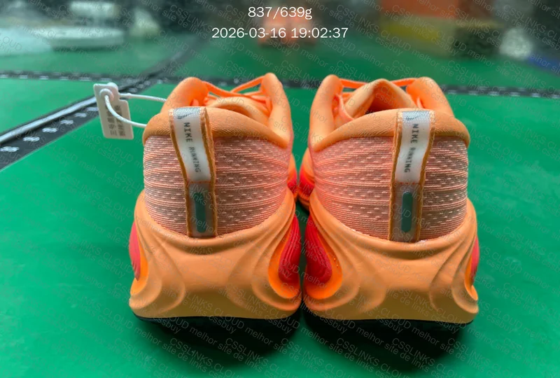 nike vomero 18 plus 9