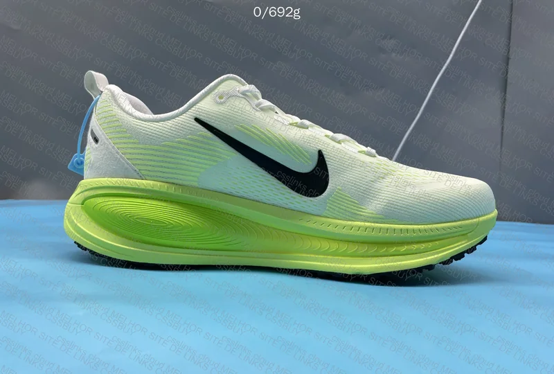 Nike Vomero 18 Green 5