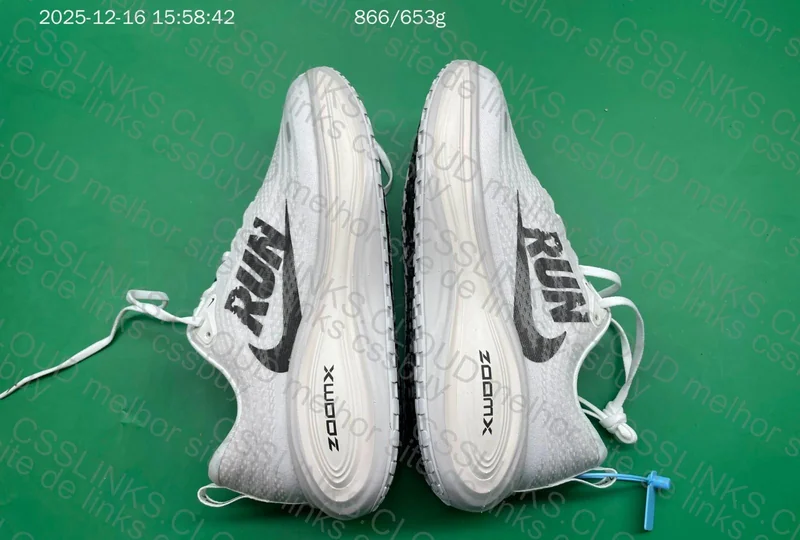 Nike Vomero 18Plus 5