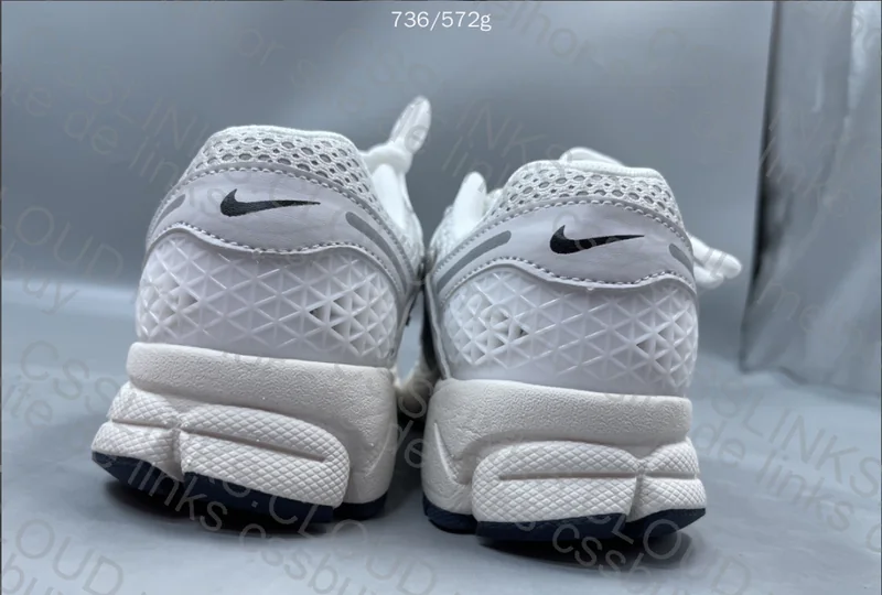 Nike Vomero 5 3
