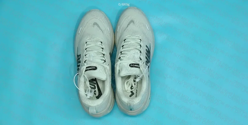 Nike Vomero Plus